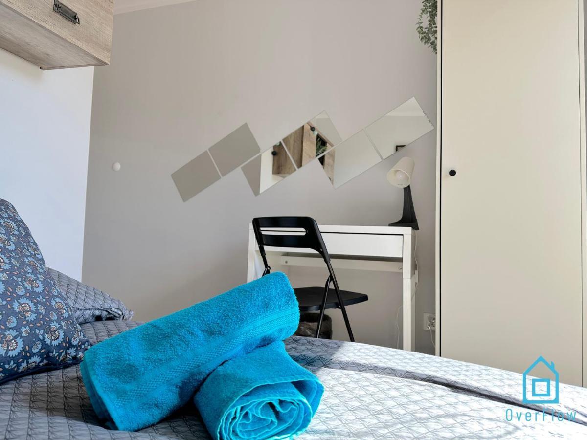 Munch -10 Minutes To Old Town & Sea Homestay